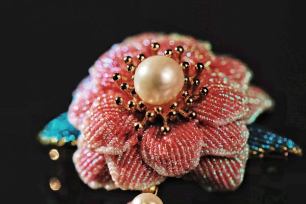 lantern pearl pendant (copy)