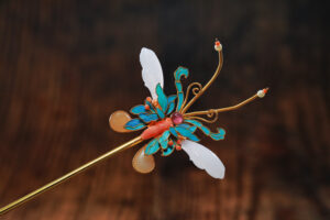 和田玉镶嵌蝴蝶结发簪