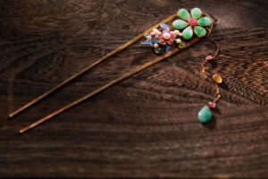 translucent jadeite openwork inlaid hairpin